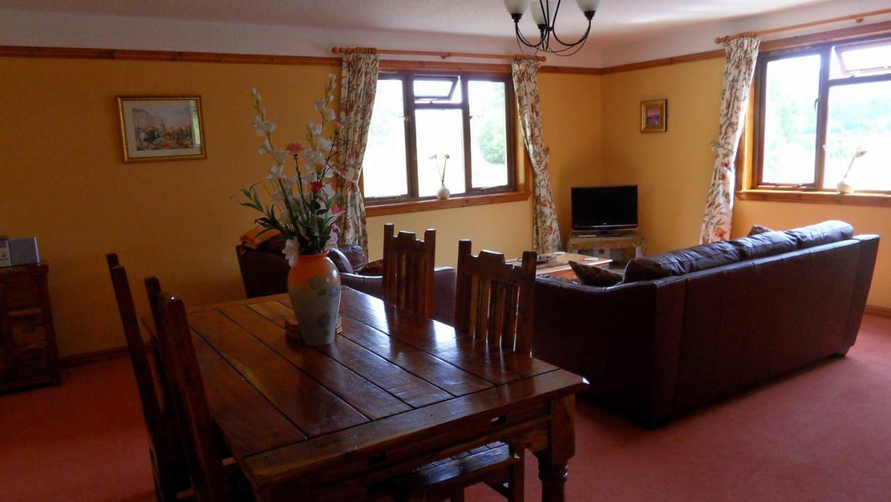 Meadowside Cottages Balavil Exterior foto